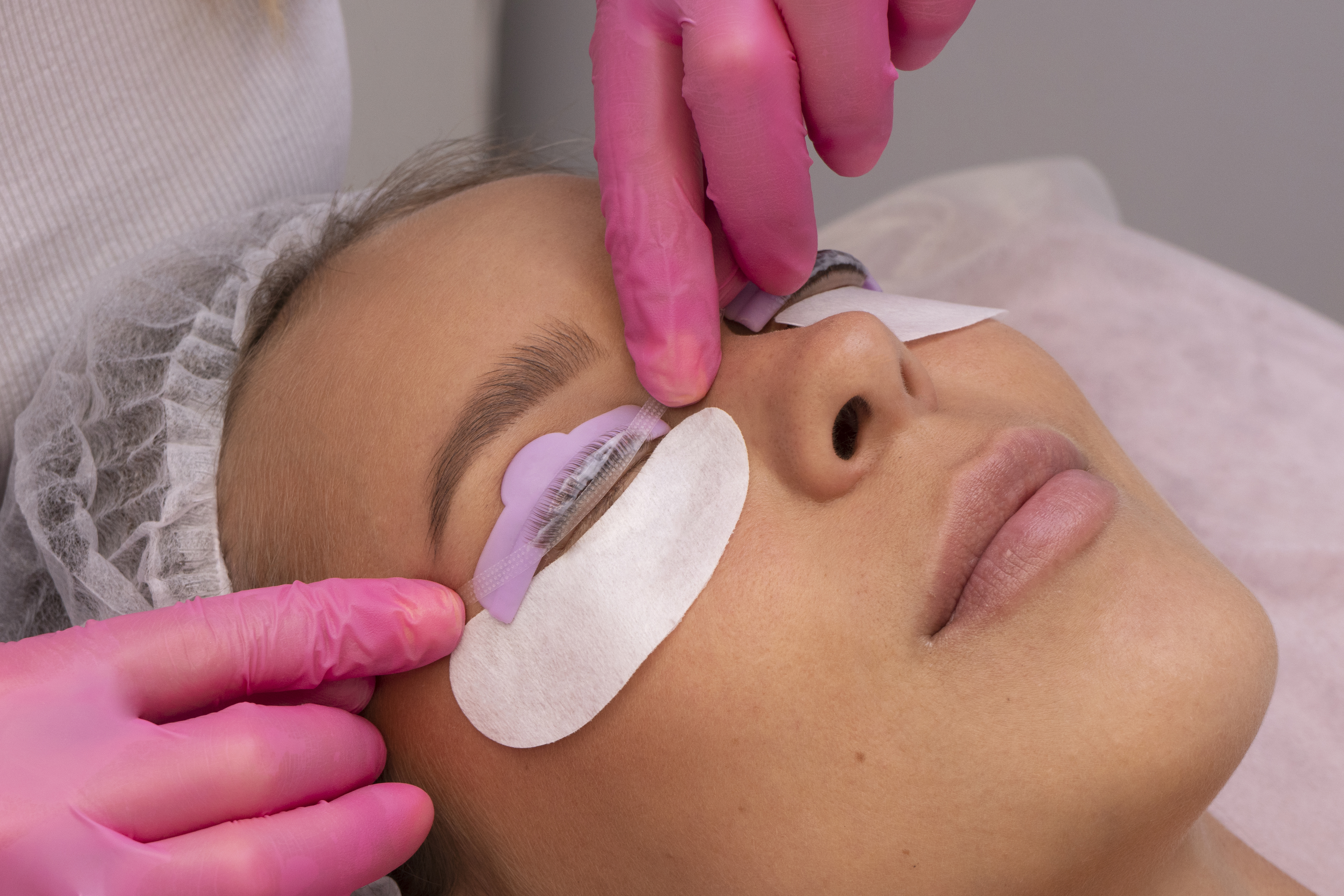 Eyebrow & Eyelash Services in Finchley